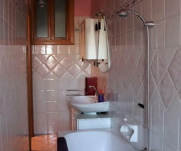 Konukevi 011 Avenue Torino